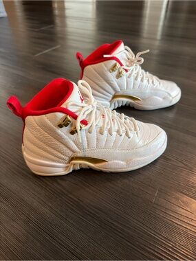 Jordan two 3 women’s sneakers